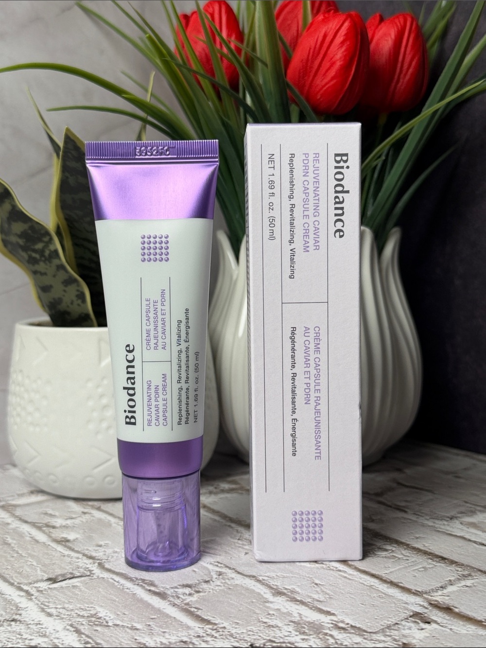 Biodance Rejuvenating Caviar Capsule Cream - Lavender/White